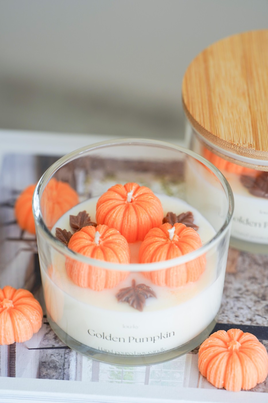 Golden Pumpkin |Podzimní vonná sójová svíčka  – fotografie 4
