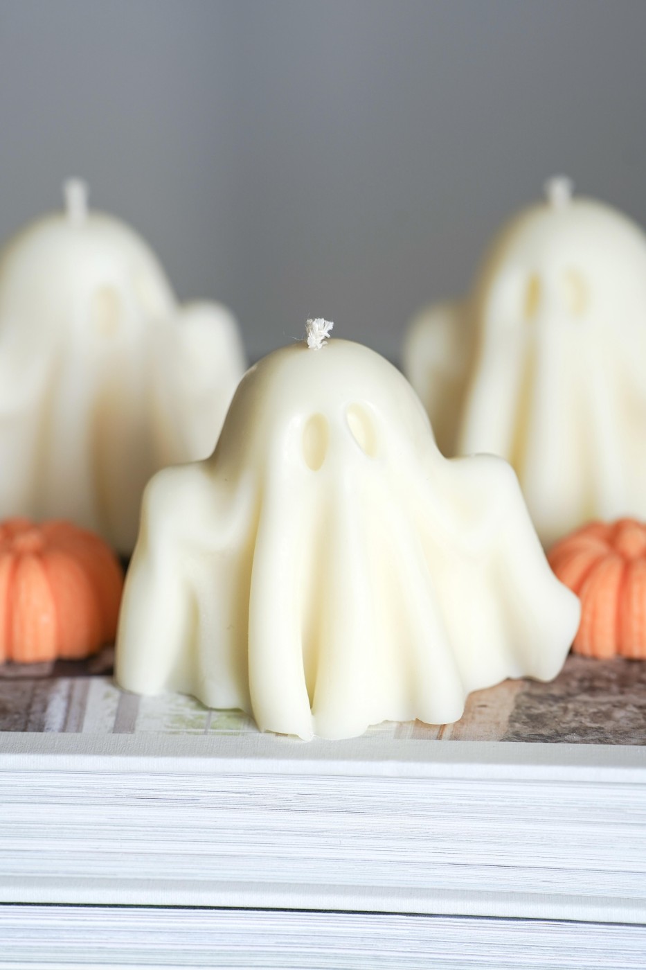 Duch Spooky | Sójová dekorativní svíčka  – fotografie 3