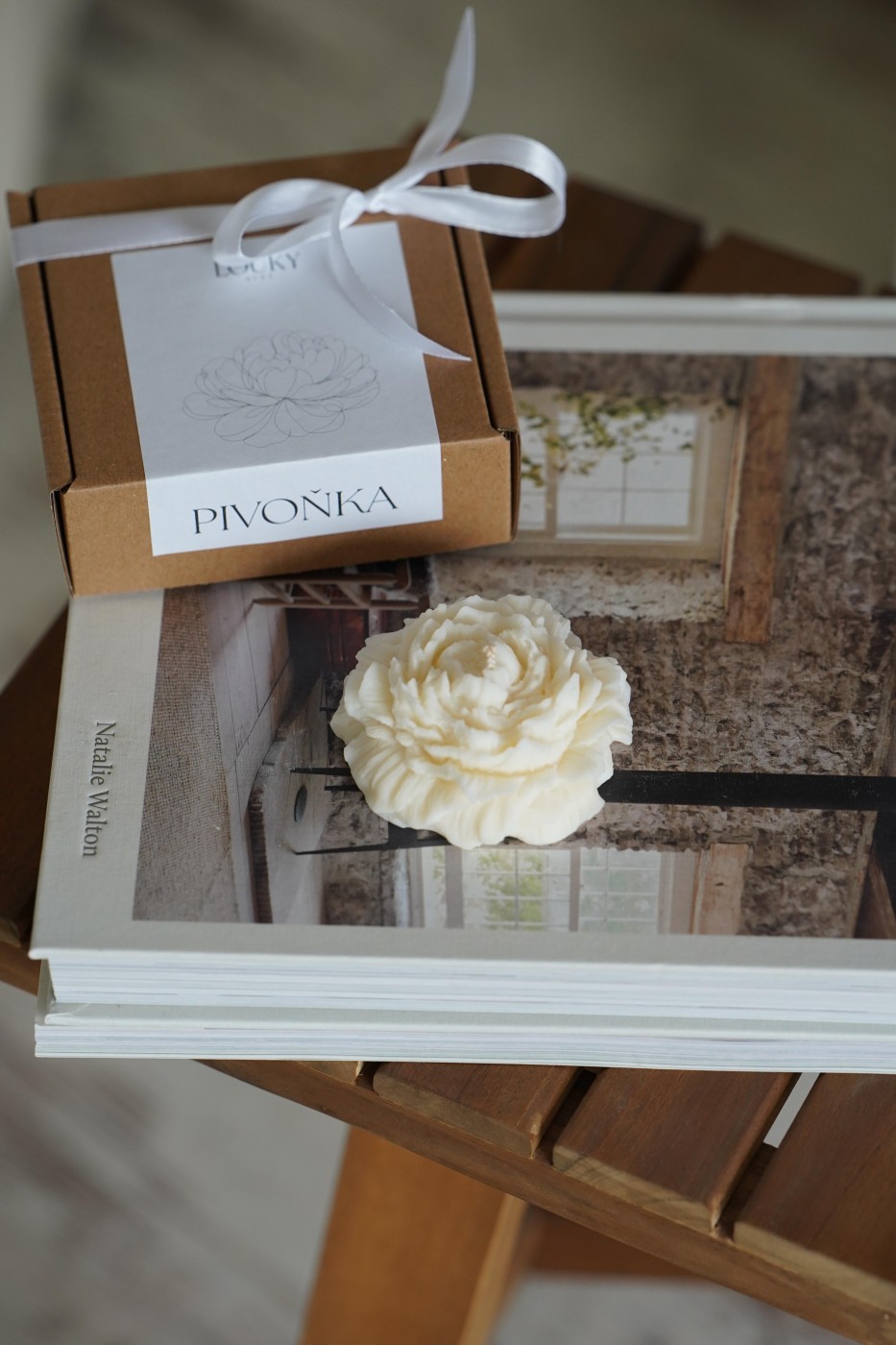 Pivoňka | Dekorativní sójová svíčka
