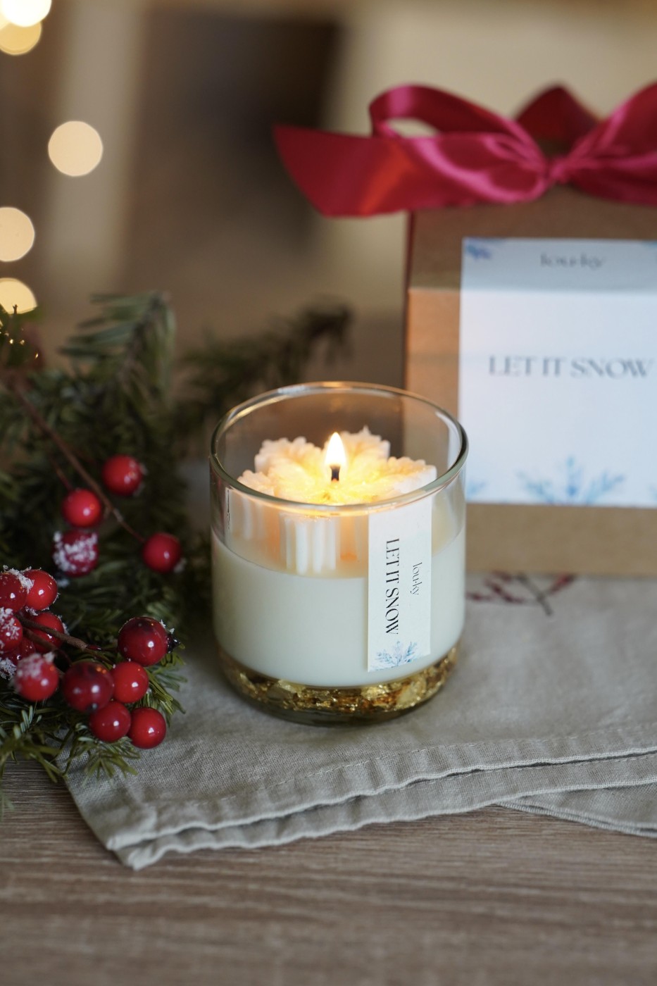 Let it snow | Vánoční vonná svíčka  – fotografie 6