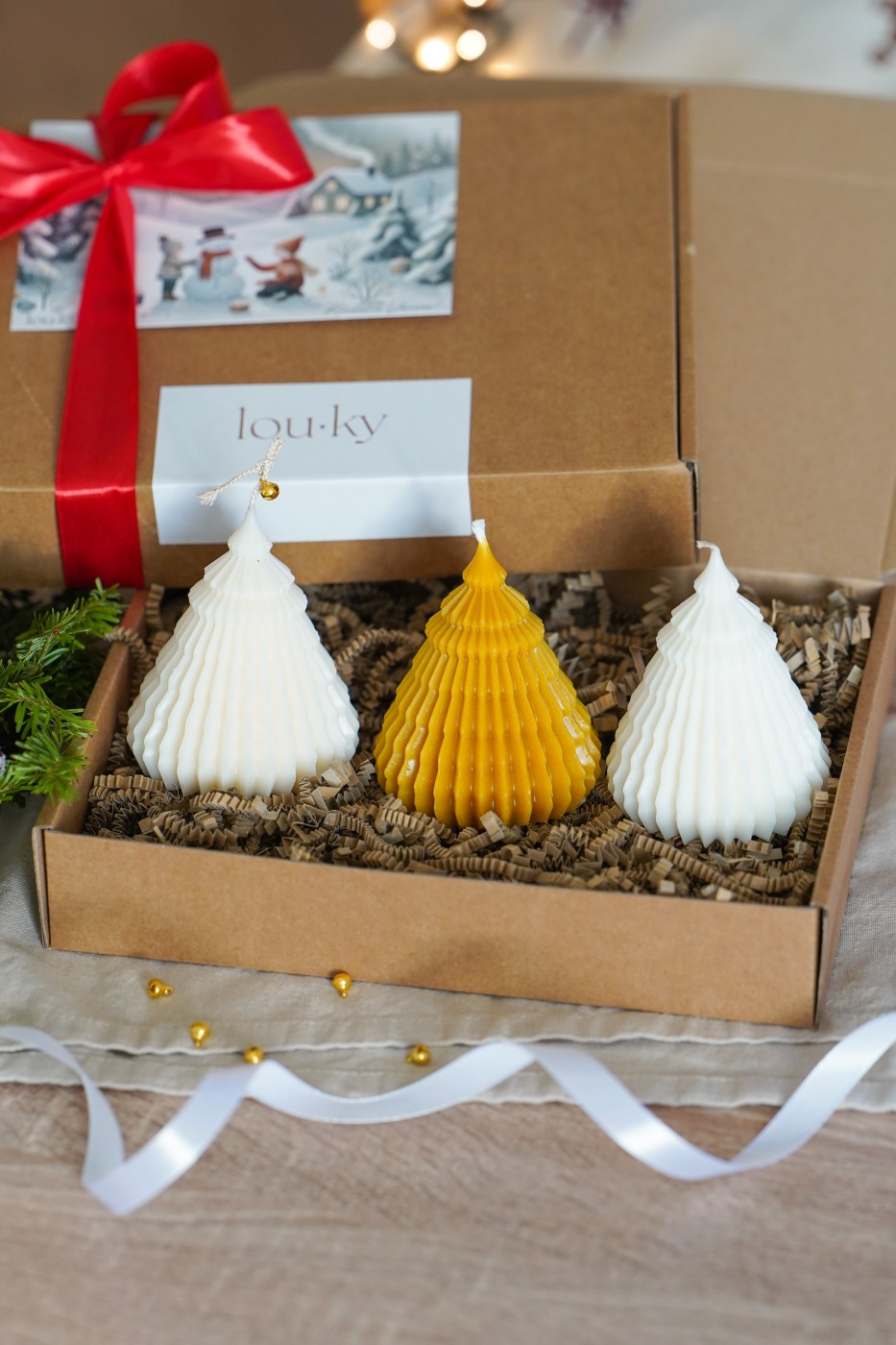 Sada malých skládaných stromečků