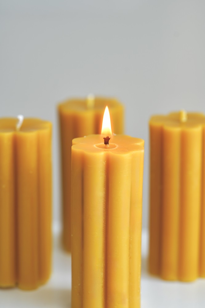 Čtyřlístek | Svíčka ze včelího vosku 