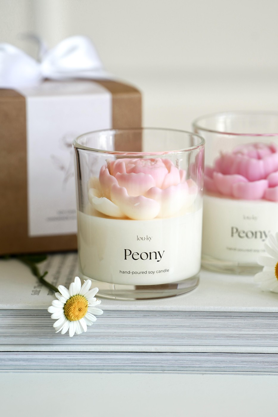 Peony | Vonná sójová svíčka 