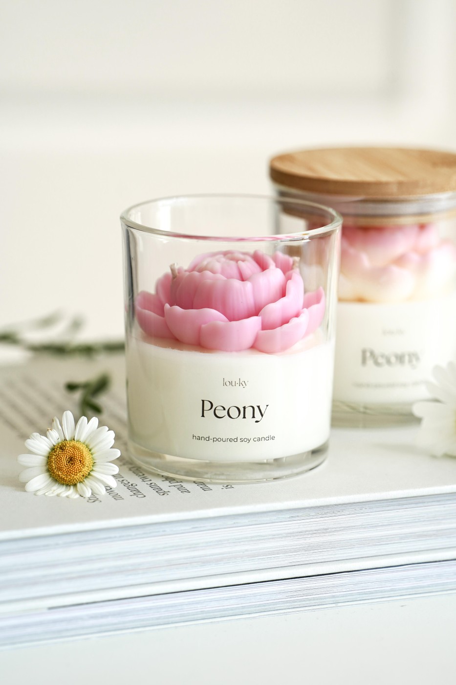 Peony | Vonná sójová svíčka 